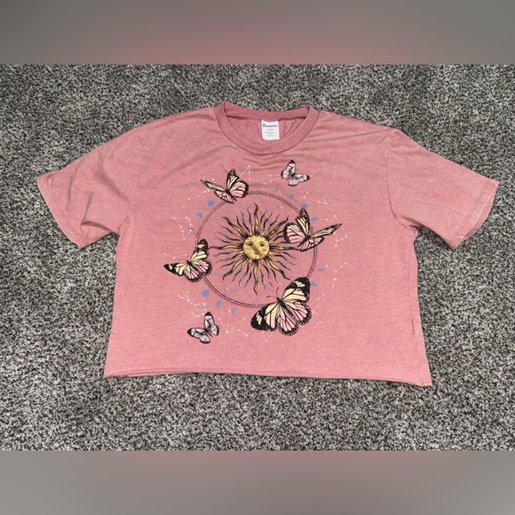 cropped tee shirt bundle - Picture 6 of 9